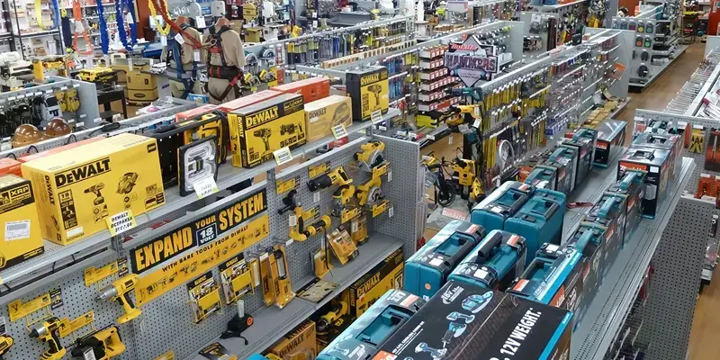 Shop display shelving solutions for hardware and tools shops